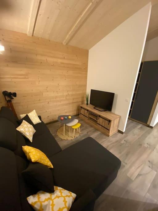 Gite Chalet, Au Doubs Logis Pierrefontaine-les-Varans Bagian luar foto
