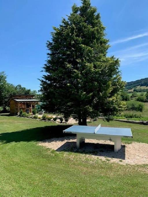 Gite Chalet, Au Doubs Logis Pierrefontaine-les-Varans Bagian luar foto